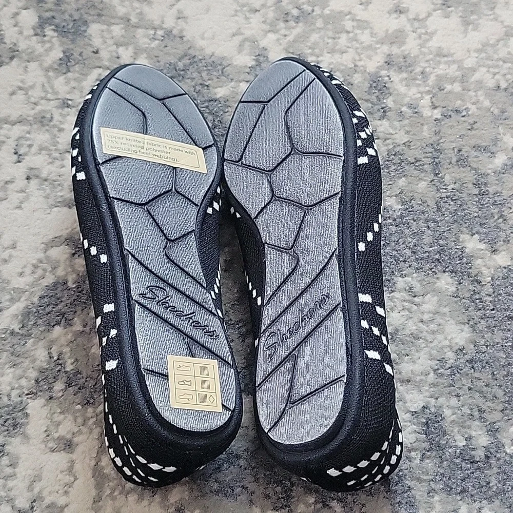 Skechers air cooled